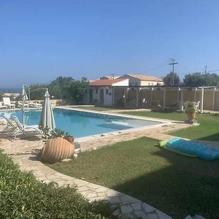 Eleni Fuer 20 Personen Auf Korfu Acharavi (Corfu)